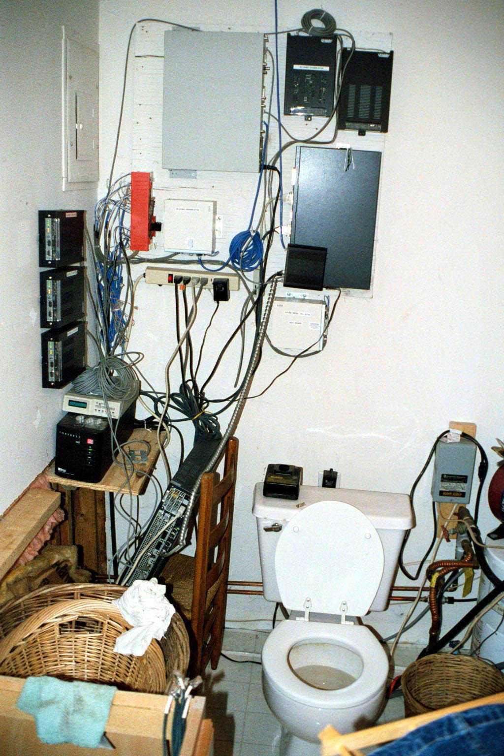 servers.JPG
