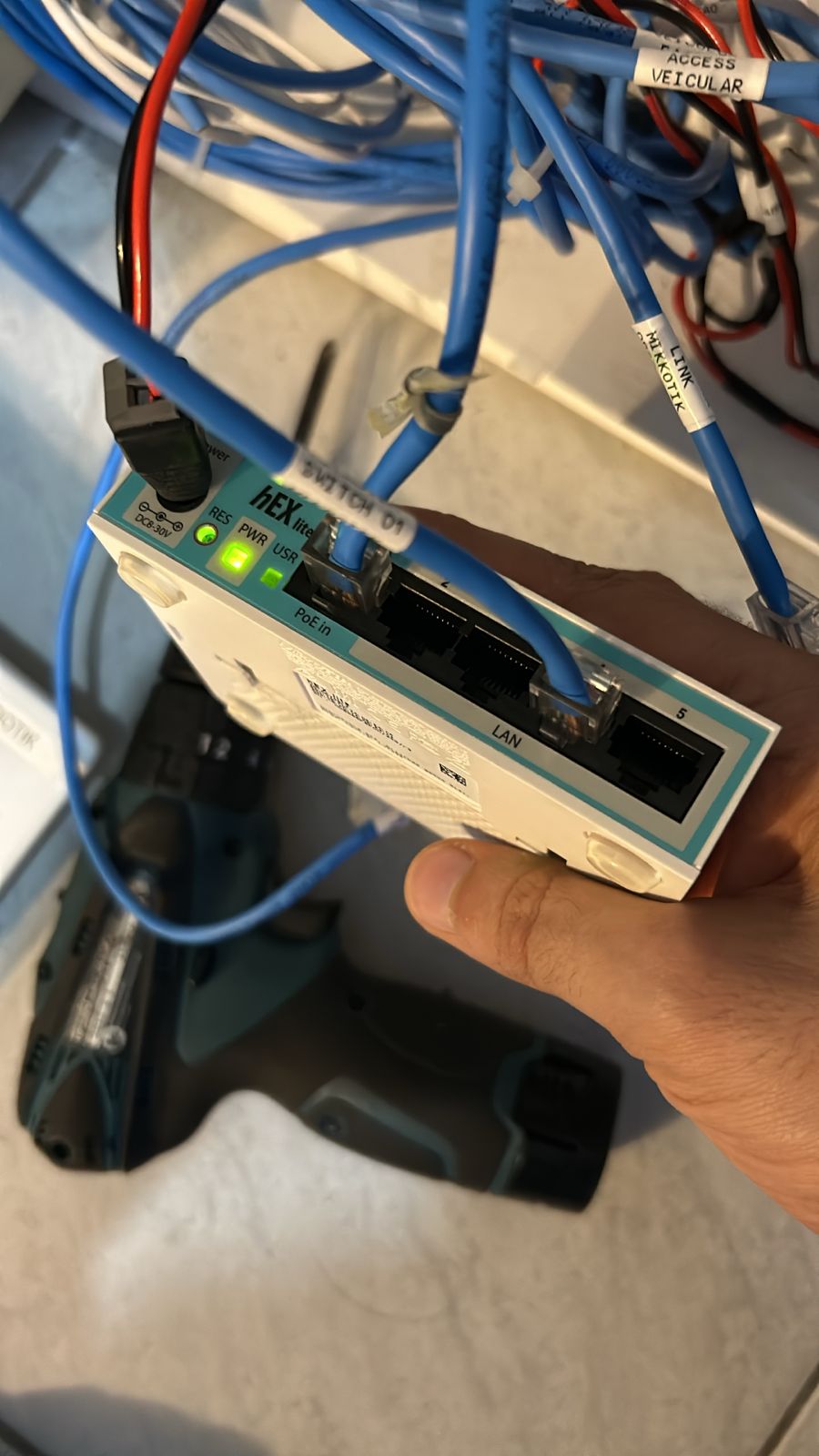 back_mikrotik.jpeg